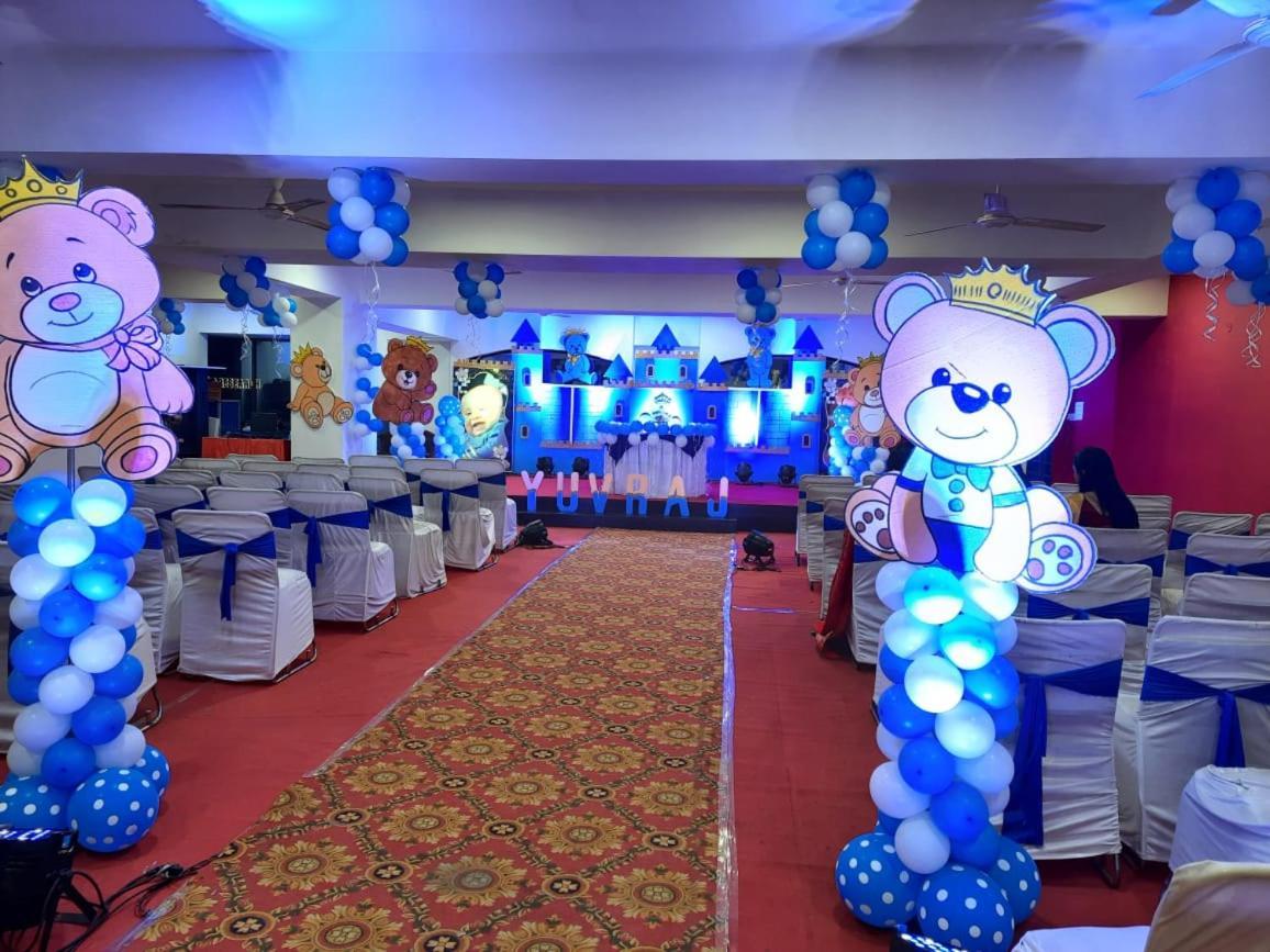 Hotel Grand Suites Indore Zewnętrze zdjęcie