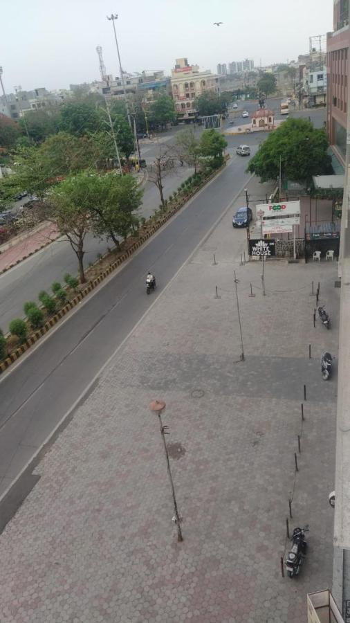 Hotel Grand Suites Indore Zewnętrze zdjęcie