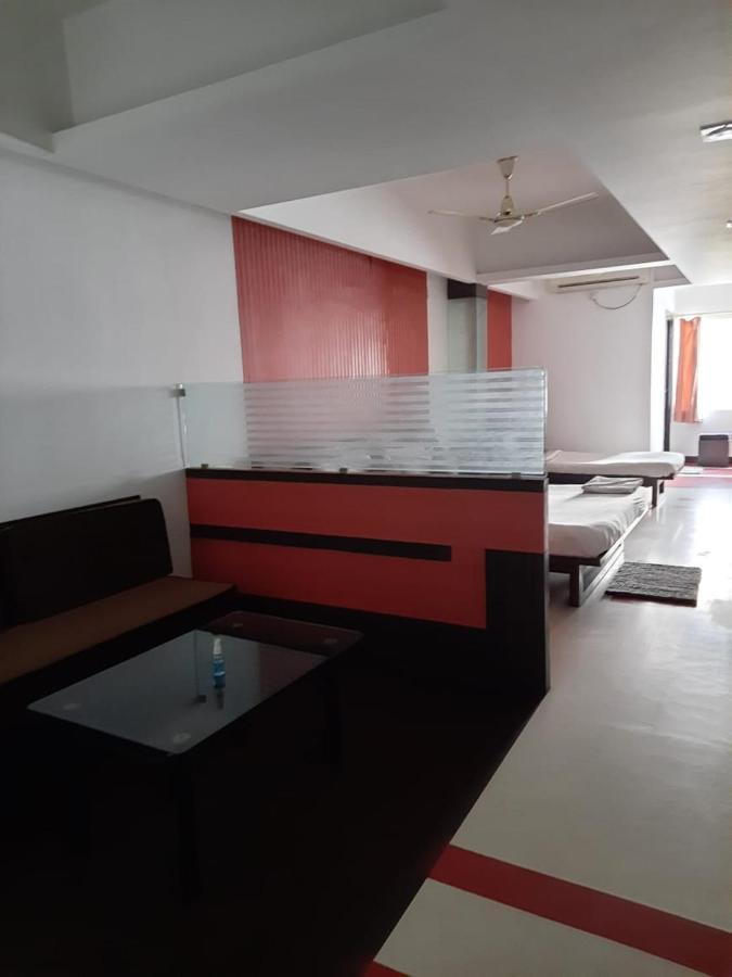 Hotel Grand Suites Indore Zewnętrze zdjęcie